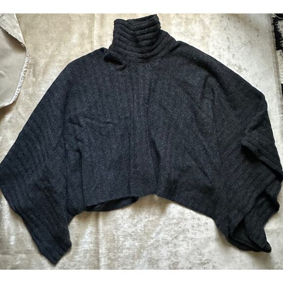 ALEXANDRA BARTLETT 100% Wool Turtleneck Sweater Poncho Top Dark Gray Charcoal - Picture 14 of 16
